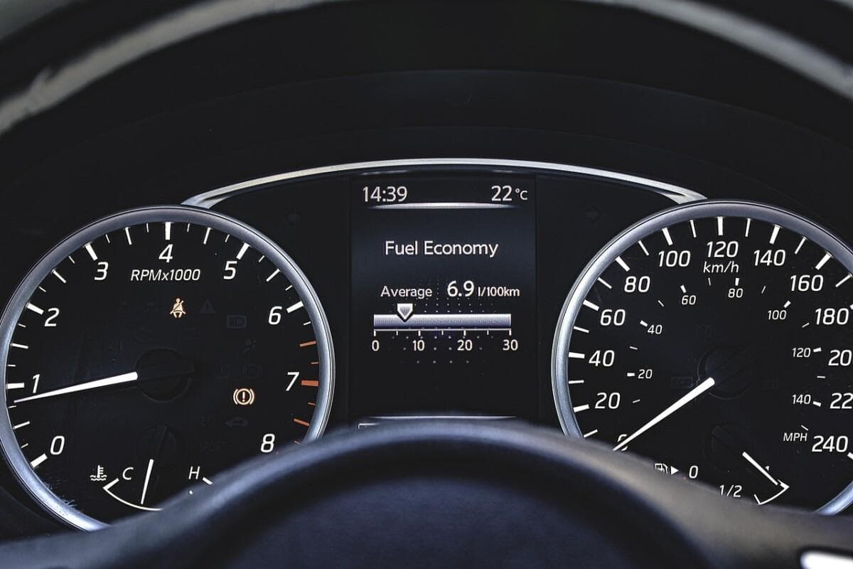 Low Fuel Efficiency? Why Your Car Is Consuming More Petrol
