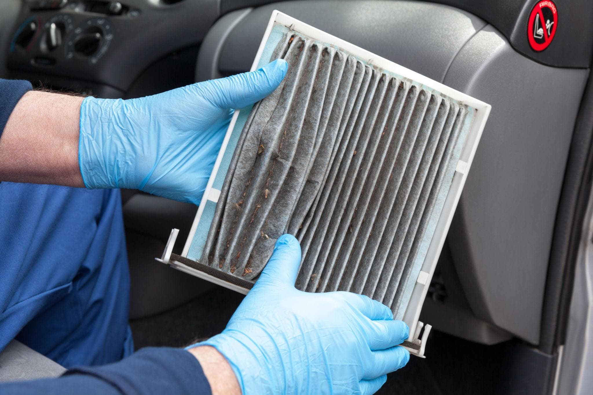 Car AC Smells Bad? Causes & Solutions for UAE Drivers